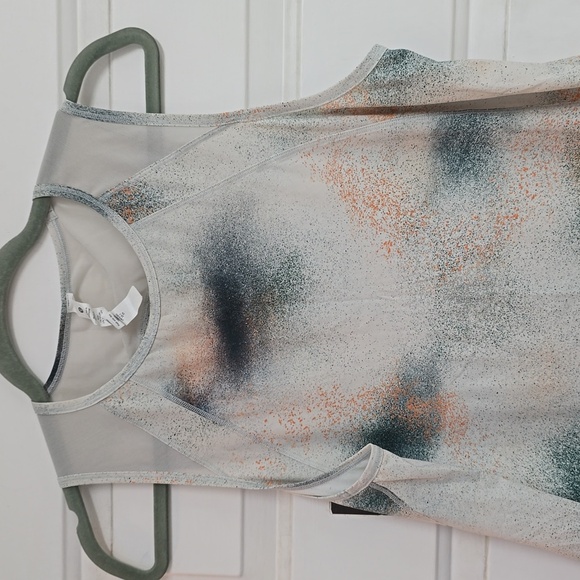 Lululemon Sculpt Tank TopSpray Camo Silver Blue Multi - Picture 3 of 12